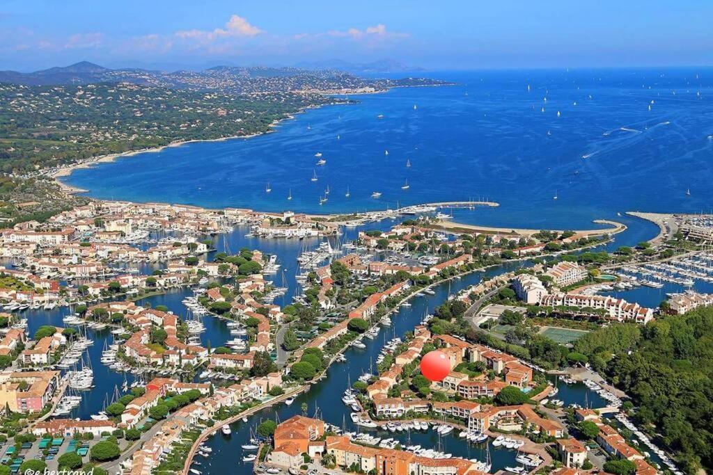 2 Bedrooms, 15 Min Walk To Beach, Ac, Pool & Fiber Internet In A Quiet, Private Gated Domain 5Kms To St Tropez 코골렝 외부 사진